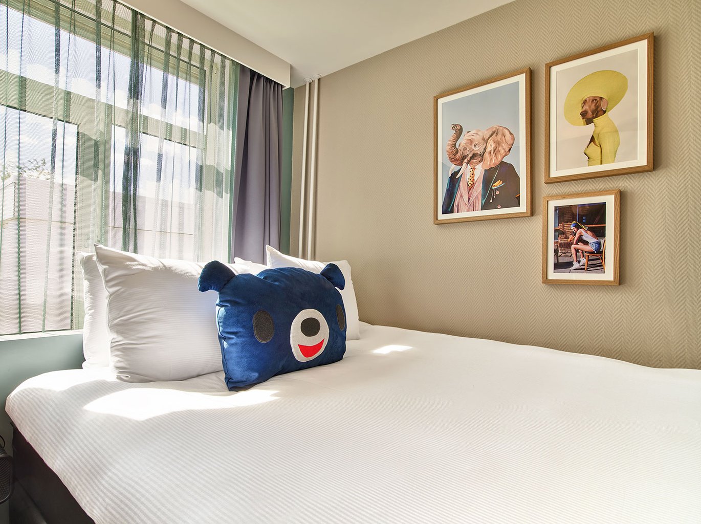EH---THE-ED-HOTEL-AMSTERDAM---SMALL-DOUBLE---3.jpg