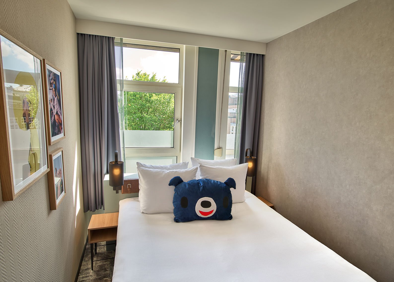 EH---THE-ED-HOTEL-AMSTERDAM---SMALL-DOUBLE---4.jpg